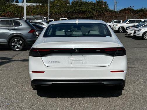 2024 Honda Accord EX 1.5T