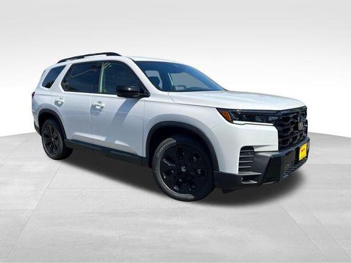 Platinum White Pearl 2026 Honda Pilot Black Edition