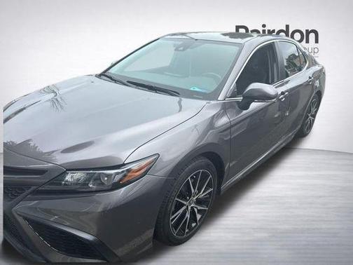 Predawn Gray Mica 2022 Toyota Camry SE