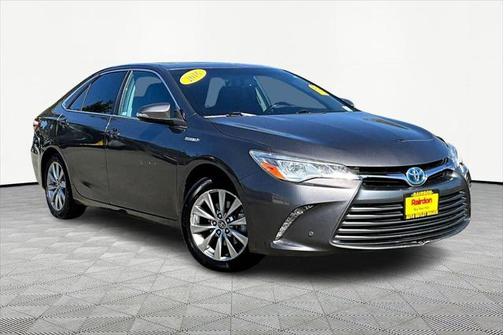 2016 Toyota Camry Hybrid XLE