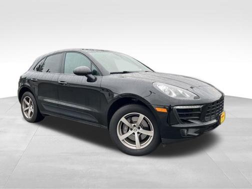 2018 Porsche Macan Base