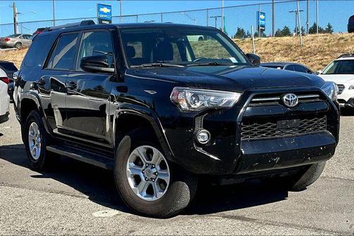 2024 Toyota 4Runner SR5