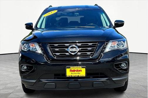 2018 Nissan Pathfinder SL