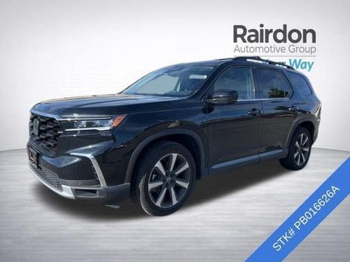 2023 Honda Pilot Touring 8-Passenger