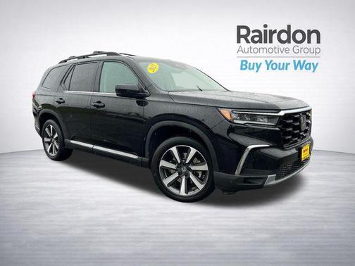 2023 Honda Pilot Touring 8-Passenger