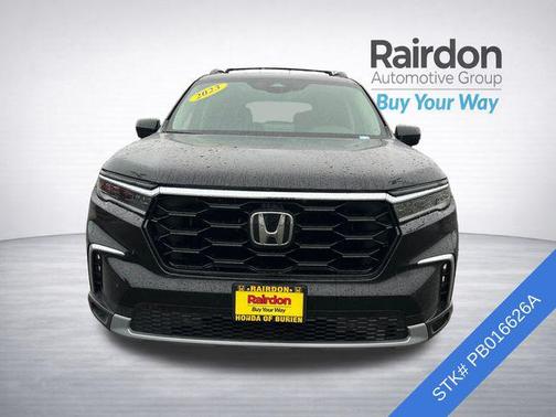 2023 Honda Pilot Touring 8-Passenger