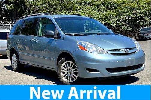 2008 Toyota Sienna LE