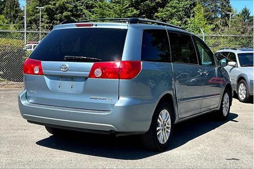 2008 Toyota Sienna LE