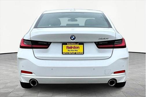 2024 BMW 330 i