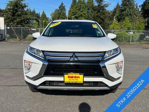 Diamond White Pearl 2018 Mitsubishi Eclipse Cross SE