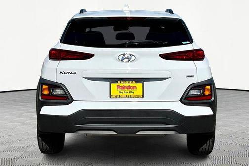 2021 Hyundai KONA SEL Plus