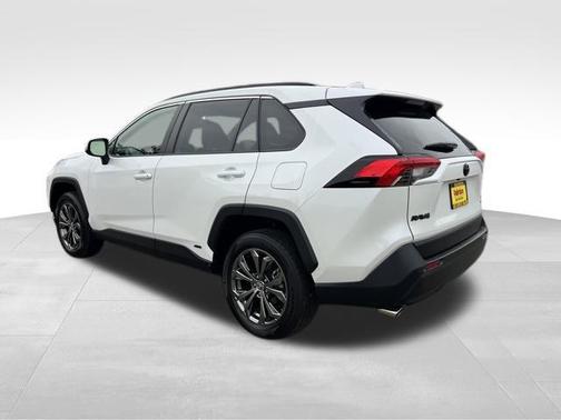 2023 Toyota RAV4 Hybrid XLE Premium