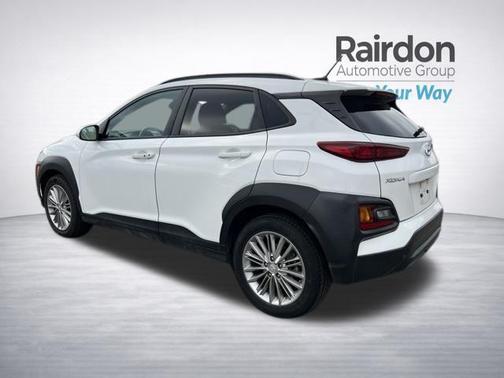 Lunar White 2021 Hyundai KONA SEL