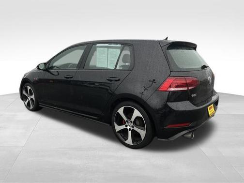 2018 Volkswagen Golf GTI 2.0T S 4-Door