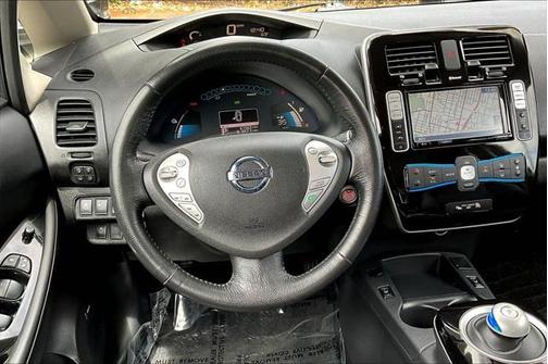 2015 Nissan Leaf SL