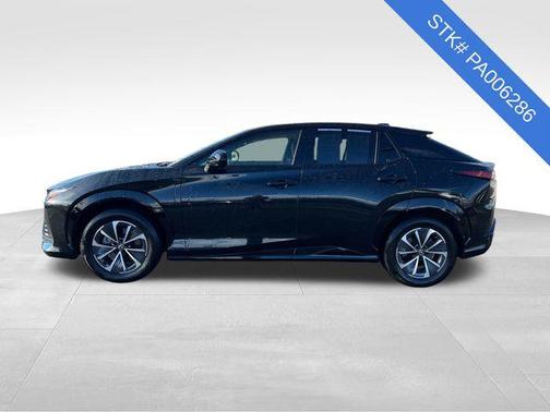 2023 Lexus RZ 450e Premium