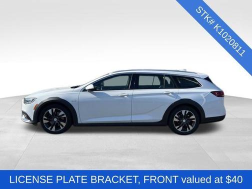 2019 Buick Regal TourX AWD Essence