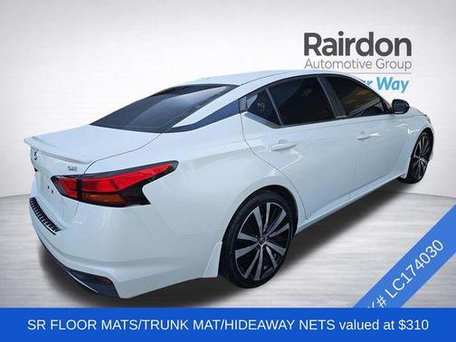 Pearl White Tricoat 2020 Nissan Altima SR FWD
