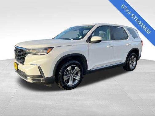 2023 Honda Pilot AWD EX-L 8 Passenger