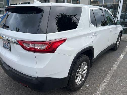 2021 Chevrolet Traverse LS