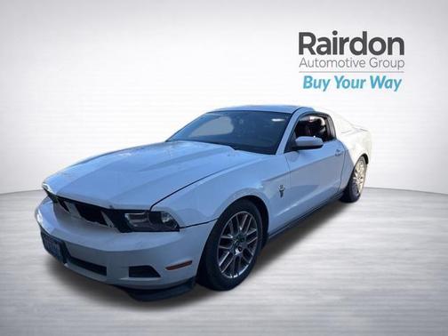 2012 Ford Mustang V6 Premium