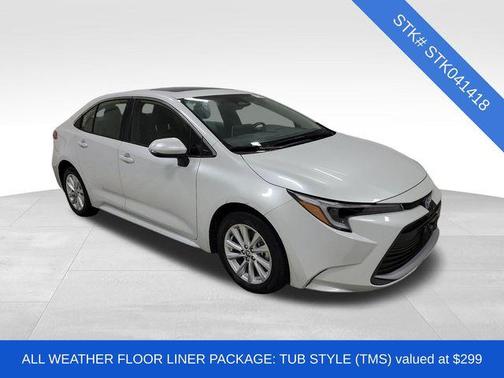 2025 Toyota Corolla Hybrid XLE