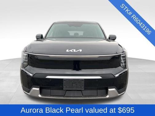 2024 Kia EV9 Light Short Range