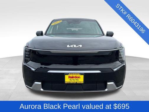 2024 Kia EV9 Light Short Range