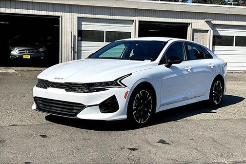 2022 Kia K5 GT-Line