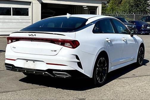 2022 Kia K5 GT-Line