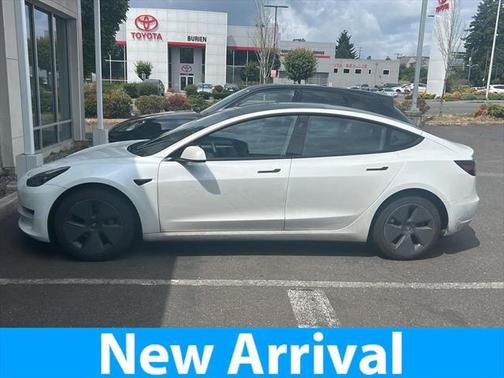 2023 Tesla Model 3 Standard Range