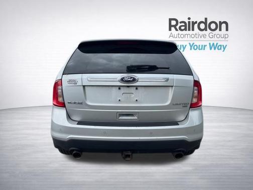 Ingot Silver Metallic 2014 Ford Edge Limited