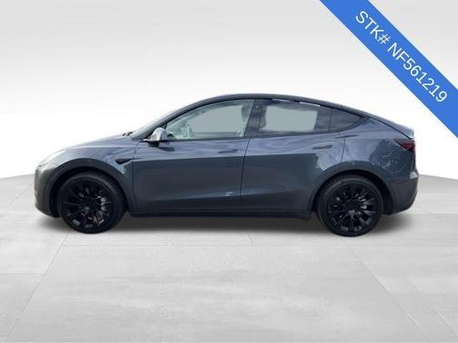 2022 Tesla Model Y Long Range Dual Motor All-Wheel Drive