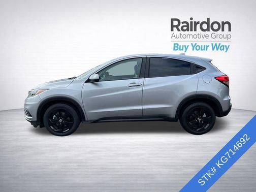 Lunar Silver Metallic 2019 Honda HR-V LX
