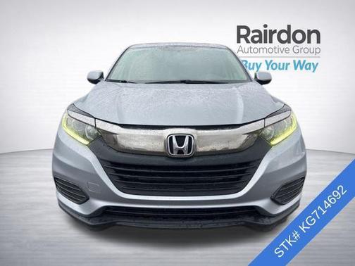 Lunar Silver Metallic 2019 Honda HR-V LX
