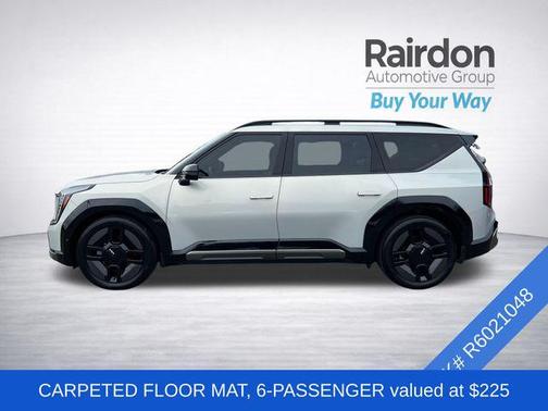 Ivory Silver 2024 Kia EV9 GT-Line