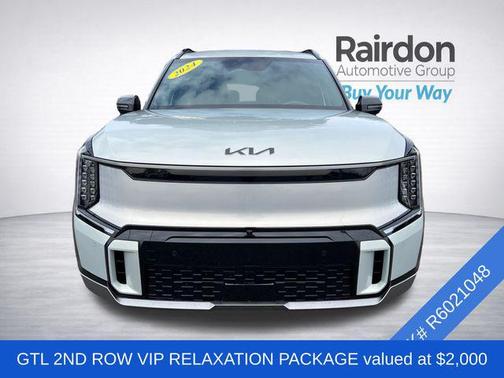 Ivory Silver 2024 Kia EV9 GT-Line