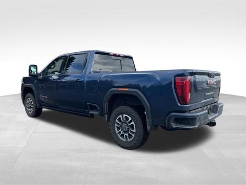 2022 GMC Sierra 2500 AT4