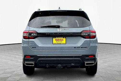2025 Honda Pilot Black Edition