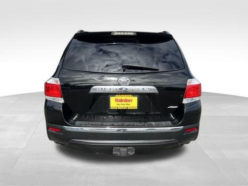 2012 Toyota Highlander SE