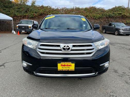 2012 Toyota Highlander SE