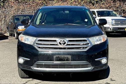 2012 Toyota Highlander SE