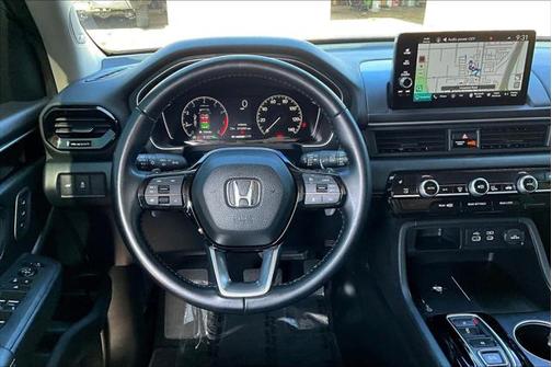 2024 Honda Pilot Touring 8-Passenger