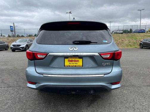 2017 INFINITI QX60 Base