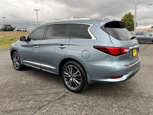 2017 INFINITI QX60 Base