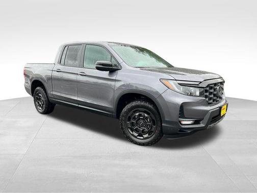 Modern Steel Metallic 2026 Honda Ridgeline TrailSport+
