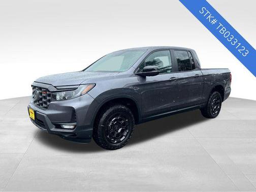 Modern Steel Metallic 2026 Honda Ridgeline TrailSport+
