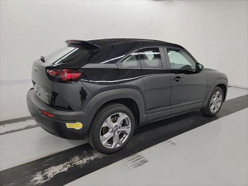 2022 Mazda MX-30 Base