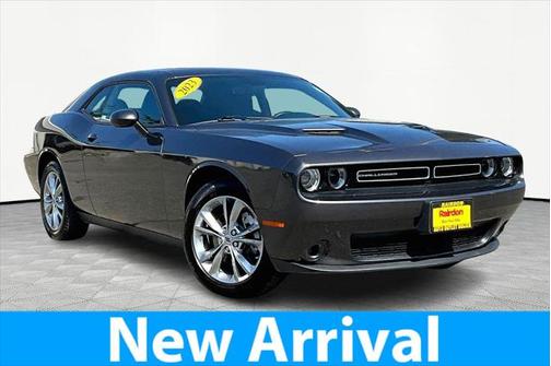 2023 Dodge Challenger SXT
