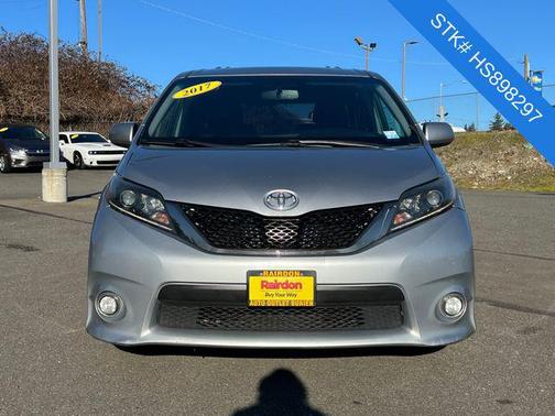 2017 Toyota Sienna SE Premium